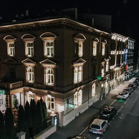 Garden Palace 3* Краков