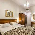 公寓式酒店 Garden Palace 3*