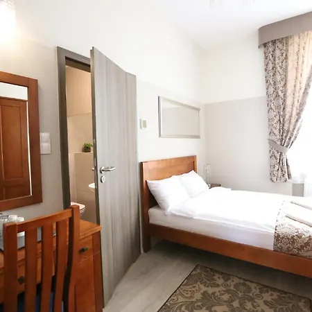 Garden Palace Краков