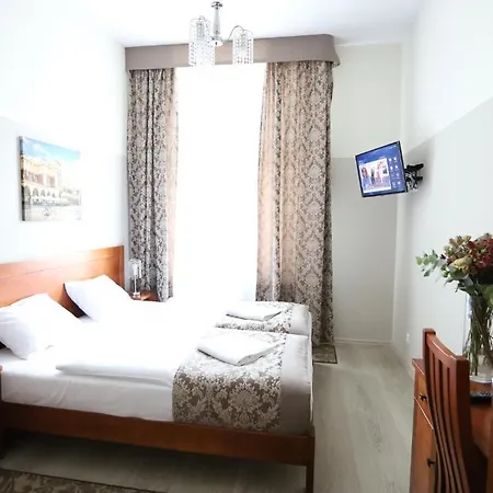 Garden Palace Aparthotel 3*