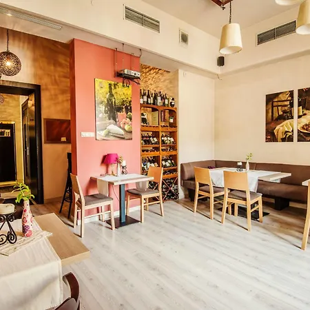 Апарт-отель Garden Palace