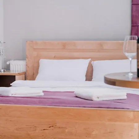 Apartahotel Garden Palace 3*
