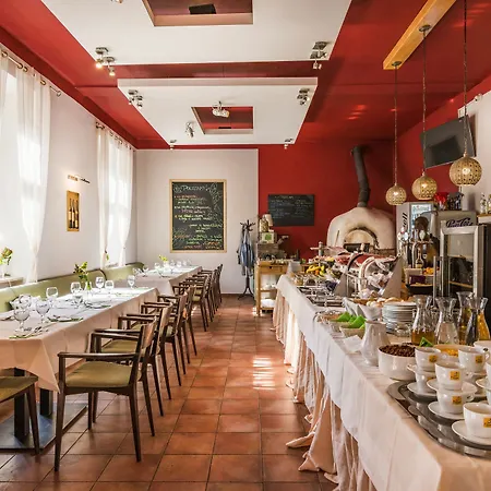Garden Palace 3* Cracovie